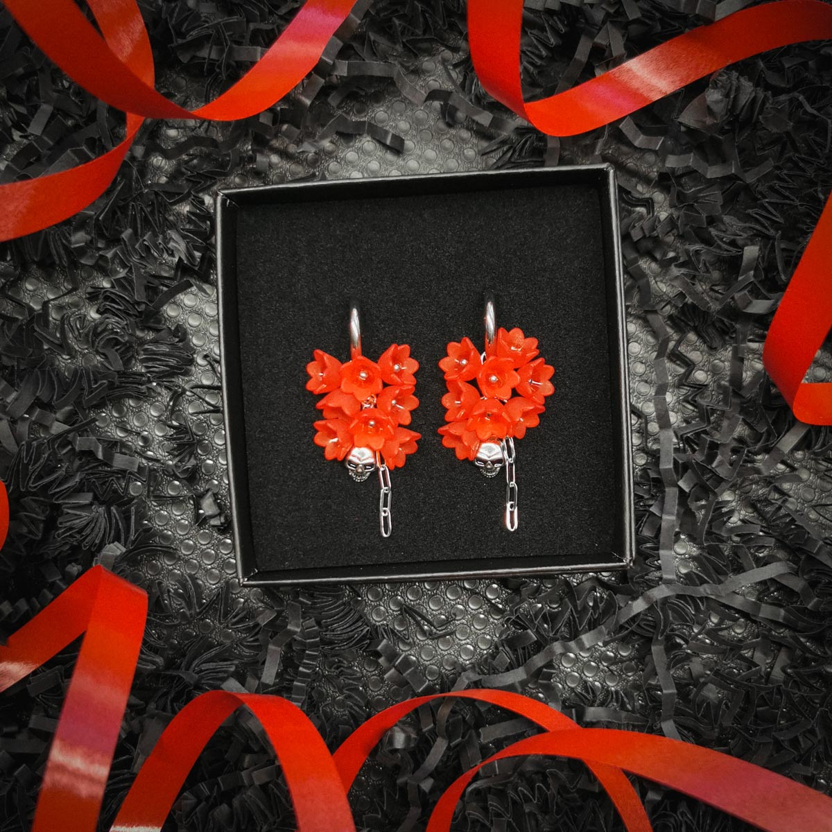Dark Flowers XMAS drop korvakorut